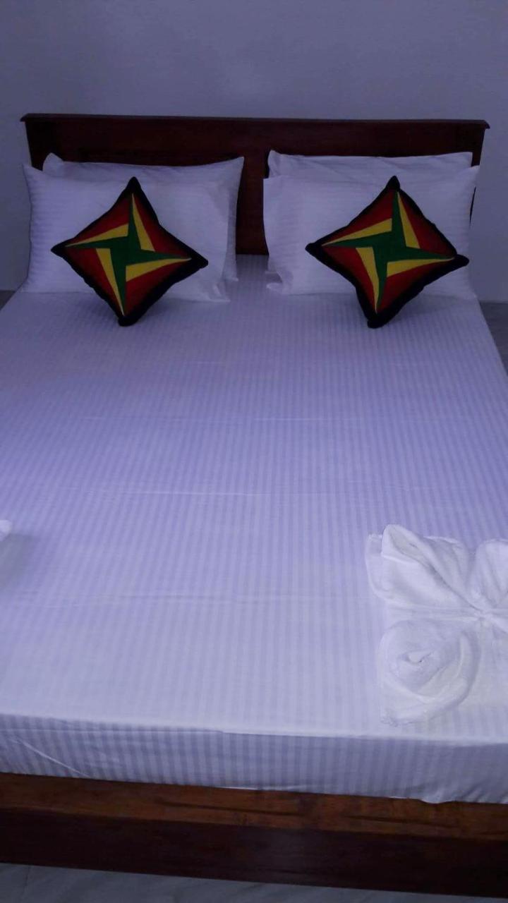 Adannz Bed & Breakfast Ella Luaran gambar